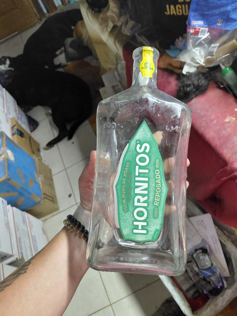 32 oz clear glass bottle- no top- empty